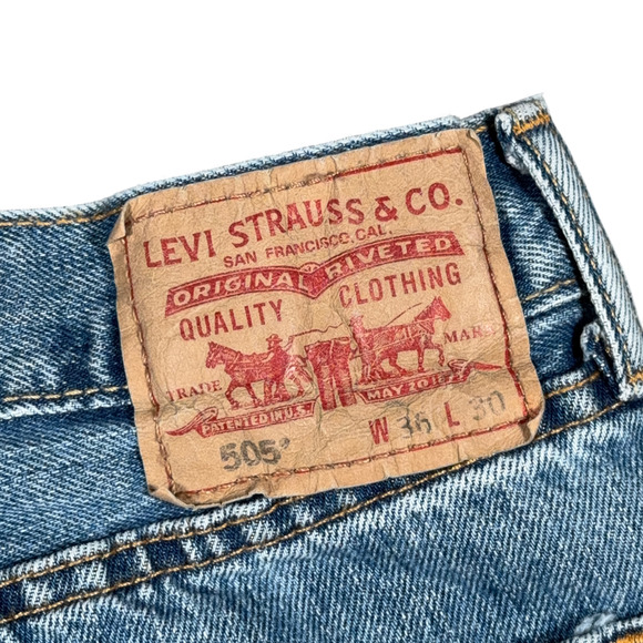 Vintage 505 Levis Jeans Mens 36x29 Blue Regular Straight Light Wash Denim Y2K - Picture 8 of 10
